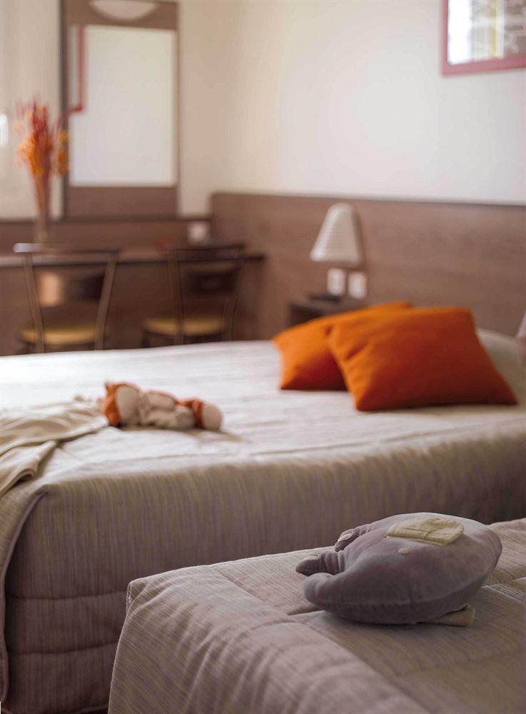 Ace Hotel Clermont Ferrand La Pardieu Экстерьер фото