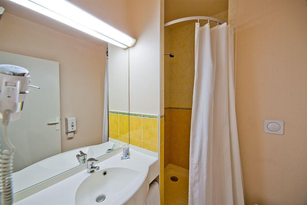Ace Hotel Clermont Ferrand La Pardieu Экстерьер фото