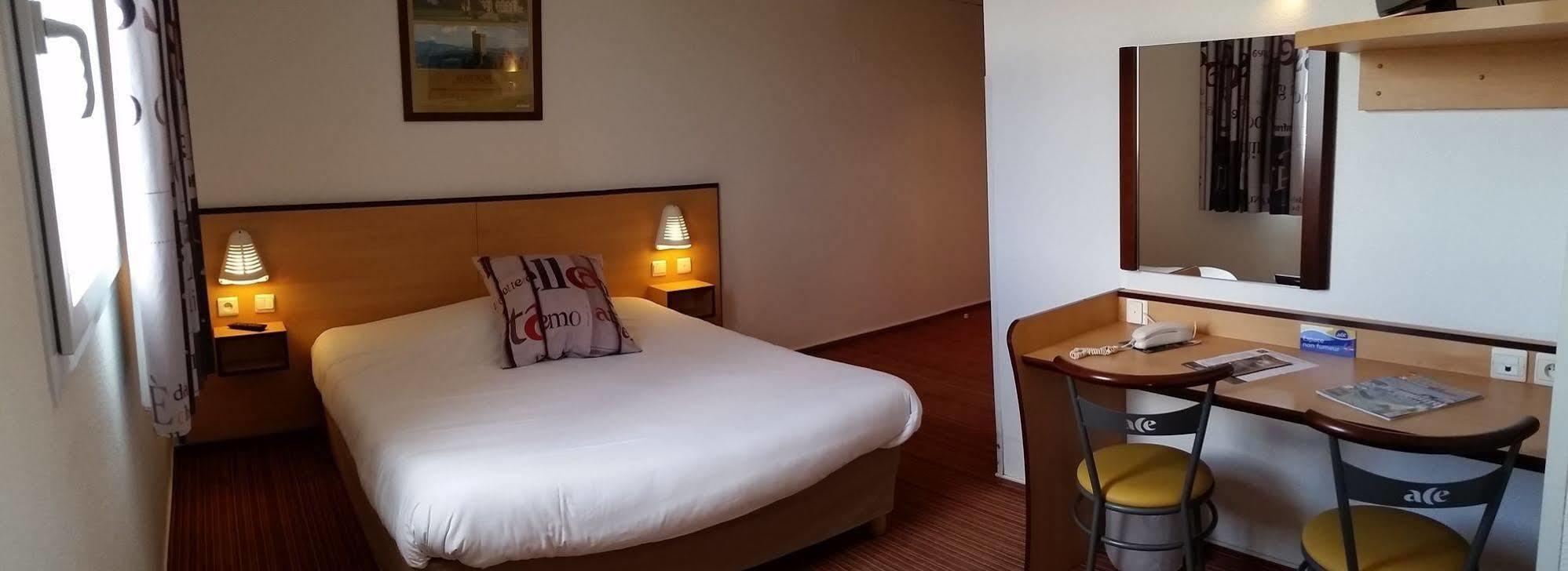 Ace Hotel Clermont Ferrand La Pardieu Экстерьер фото